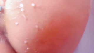 Squirt at your face