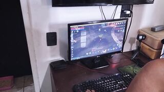 I caught this sexual having fun on my pc!