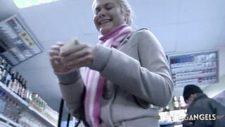 Adorable blonde masturbates before sucking off her bf