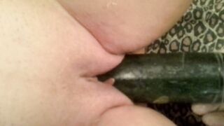 Long zucchini for a REAL orgasm - INSANE