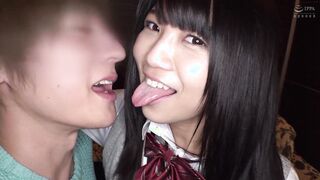 都内某有名校に通う制服女子セフレとハメ撮り 黒髪ロングの清楚系美女。カメラを回しながらのセックスでいつもより興奮。性に貪欲で積極的にご奉仕ししちゃいますｗ　https://bit.ly/33GR5y1
