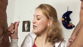 Dutch 3some with double penetration