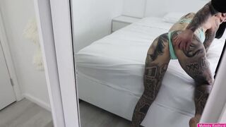 mom Step MILF Long Titties LONG BOOTY Australian Hispanic Metaverse