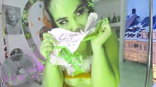 grinch open the gifts and dance inside the pole