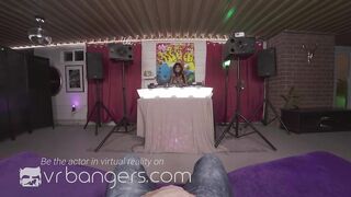 VRBangers Bombshell chinese DJ Rocks Your Rough Penis Into Her Mouth