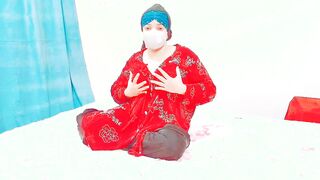 Huge Hooters Arab Chubby Performance Melons and Twat