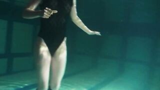 Lesbians and solo girls make out underwater