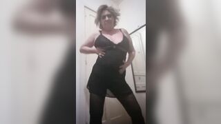 Friday night babe dance