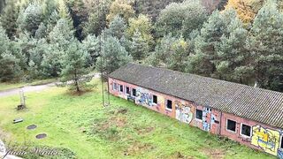 Hidden head at former guard post - Lostplace