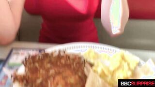 23 yo White women Riley Chocolate Cocked By Her First