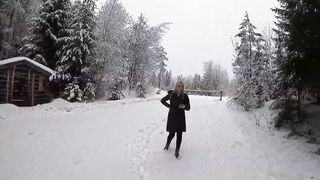 Cutie blonde inside the mid of the snow storm