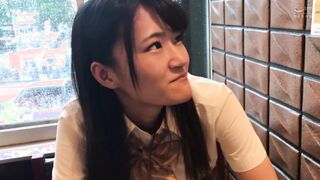 ハメ撮り スレンダー美ボディのドM女子校生とハメ撮り。脚もくっそ長くてお尻もまんまるでエロすぎる。イラマチオで責めに責めて何度もデカチンで喉奥をホールド。 https://bit.ly/3B0K9s7