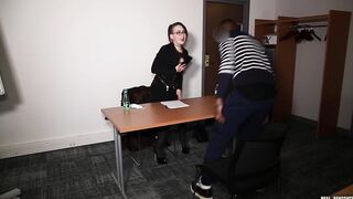 2 african savagely screwed a sexual French boss