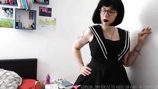 Vends-ta-culotte - Perfect androgynous creature striptease