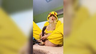 FUCKMACHINE PICACHU