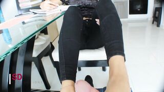 I LOVE MY SISTER'S TOES