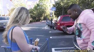 Riley Reign picked up for a deep big black dick rides