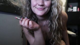 HEY CUTIE i am USING a SMALL DRESS while i SMOKE!!