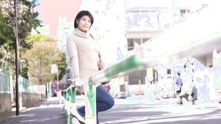 First Shooting Married Woman Document Miki Akai <with digest>