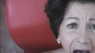 A big cumshot on a sexy granny face