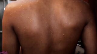 Sheron & Don Beauty Bathing Clip