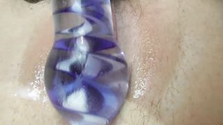 HOT INKED BIMBO FUCKS HER VAGINA AND BOOTY AT THE SAME TIME