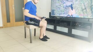 mom with long butt nailed me into a chair when