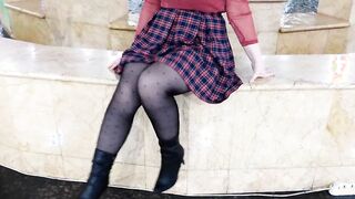 Nylon legs inside mall