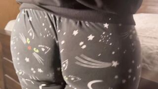 Big Butt Wedgie Slapping And Clapping milf
