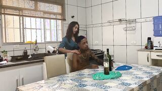 VAL MINEIRINHA GIVING INTO MY KITCHEN TO MY BEST FRIEND!
