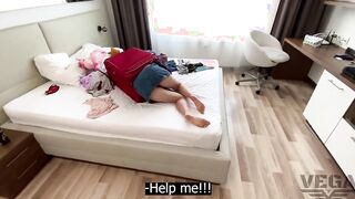 DUMB STEPSISTER IS STUCK & I CUM INTO HER TWAT