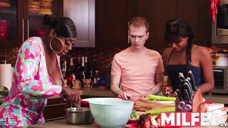 Huge Ebony Woman Eating During Sex - MILFED