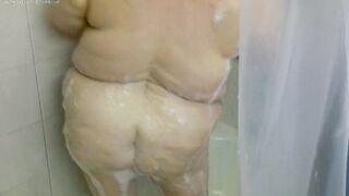 My Older BBW Fiance takes a shower