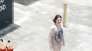 Fiance shows her bare butt into outside