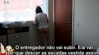 Fiance receives delivery guys without leggings