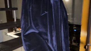Goddess MLIF take a tub and cum with a toy