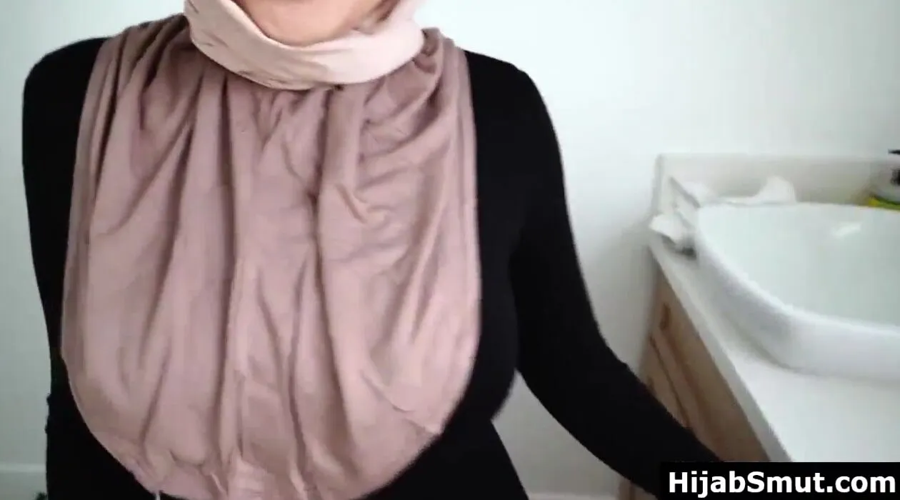 Love4Porn Presents Hijab wearing muslim mom caught hubby fucking sex vibrator photo