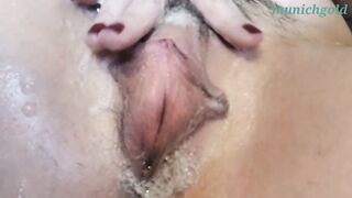 Butterfly porn video – Munich gold fingering her bushy butterfly cunt into the bathtub and ejaculates for you!