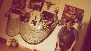 Texas Chainsaw Dancer