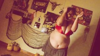 Texas Chainsaw Dancer