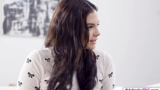 Big tits latina facesitting brunette bff