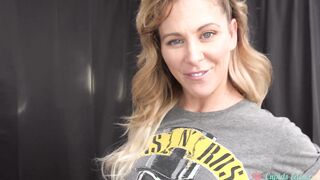 Milf Next Door Cherie Gets Me To Cheat