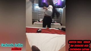 Cock man seduces the huge butt employee inside his apartment