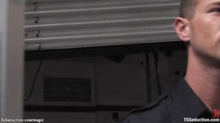 Airport security guy fucked by tranny