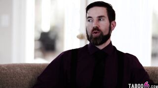 New fiance did not pass gold digger test