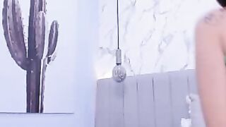 Creamy Dildo Fuck