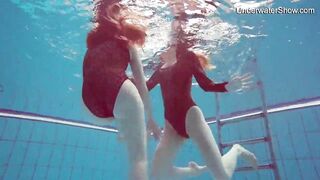 Diana Zelenkina and Simonna Hottie brunettes into the pool