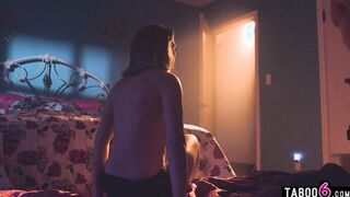 Dad fucks daughters friend in the night