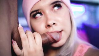 Turned On blonde blows her stepbrother's penis while her parents are