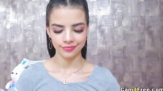 Live On Cam Masturbating To Orgasm